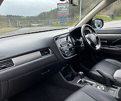 2016 Mitsubishi Outlander 2.2 4WD 7 Seater Automatic 4x4 - Image 9/10