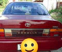 Toyota corolla xe - Image 6/9