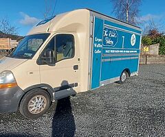 Renault master catering van