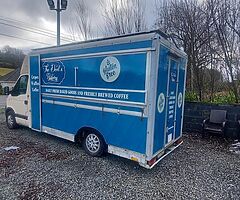 Renault master catering van - Image 3/6