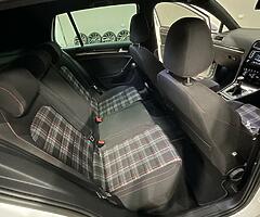 2016 Volkswagen Golf - Image 10/10