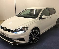 2018 Volkswagen Golf - Image 3/10