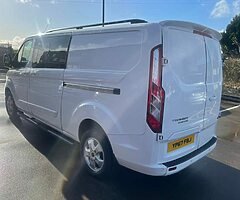 2017 Ford Transit Custom Limited Crew Van - Image 3/10