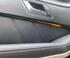Mercedes E350 Sport - Image 7/10