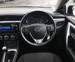 152 Toyota Corolla 1.4 D-4D/Only 97k kms/FSH/Irish - Image 9/10