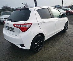 182 Toyota Yaris 1.0 petrol with Only 28k miles - Image 4/10