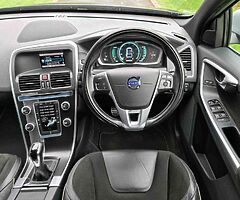 2014 Volvo XC60 R Design 2.0 D4 181 Auto - Image 7/10