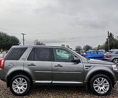 2011 Land Rover Freelander - Image 3/10