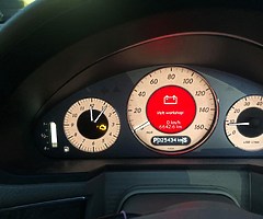 2019 Mercedes-Benz E-Class - Image 8/10