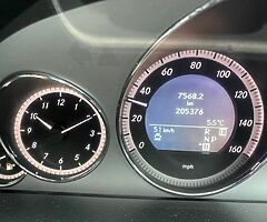 Mercedes E350 2011 - Image 4/9