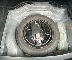 Mercedes E350 2011 - Image 6/9