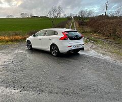 2014 Volvo V40 - Image 3/5