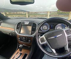 2013 Chrysler 300 - Image 7/10