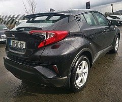 172 Toyota C-HR 1.2 Luna/High spec/Original Irish - Image 9/10