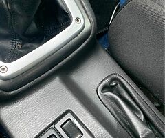 2006 Subaru WRX STI - Image 5/9