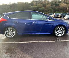 Ford Focus Zetec S 2015 - Image 6/9