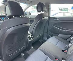 2015 Hyundai Tucson - Image 6/9