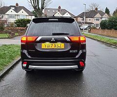2017 Mitsubishi OUTLANDER GX5H PLUGIN HYBRID - Image 4/10