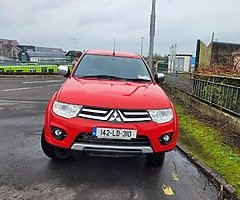 Mitsubishi l200 !!
