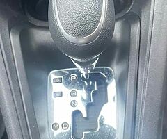 2018 Peugeot 208 GT line Automatic - Image 5/6