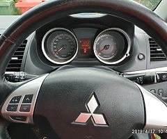 mitchubishi lancer 08