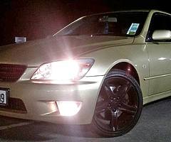 Lexus IS200