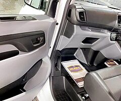 2019 Vauxhall Vauxhall Vivaro - Image 8/10