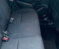 HONDA FIT BLUE 2015 AUTOMATIC - Image 7/10