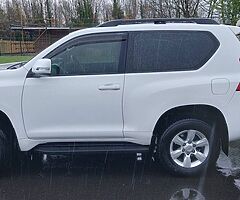 2015 Toyota Landcruiser - Image 7/10