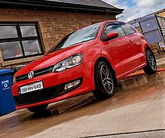 2013 Volkswagen polo