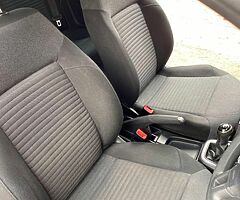 2013 Volkswagen polo - Image 5/8