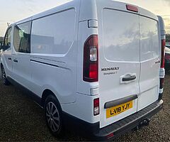 2018 Renault Renault Traffic - Image 4/10