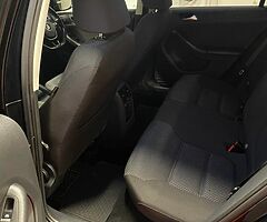 2016 2.0l tdi Jetta - Image 9/10