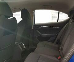 2021 (212) Skoda Octavia 2.0 115Bhp Manual Car For Sale - Image 7/10