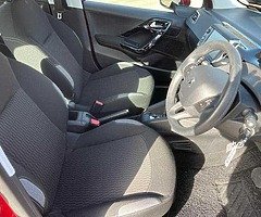 2015 PEUGEOT 208 1.2LTR 4DR PETROL - Image 7/9