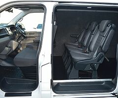 2020 Volkswagen Transporter - Image 6/10