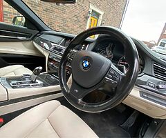 2014 BMW Series 7 - Image 10/10