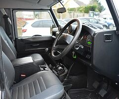 2012 Land Rover Defender - Image 9/10