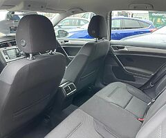 2016 Volkswagen Golf - Image 6/8