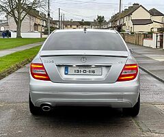 Mercedes C class Avantgarde 2.2 diesel . Auto . Perfect Conditions - Image 5/10