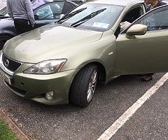 Lexus is220D