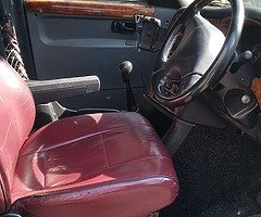 Wheelchair accessible London Taxi TX4