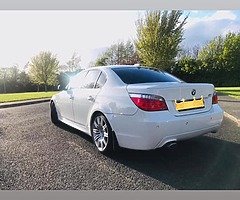 BMW 520D ALPINE WHITE