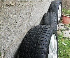 Toyota avensis alloys new tyres