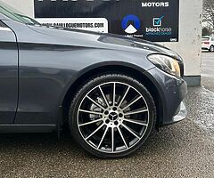 2016 Mercedes-Benz C-Class - Image 7/10