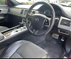 2014 Jaguar XF - Image 4/10