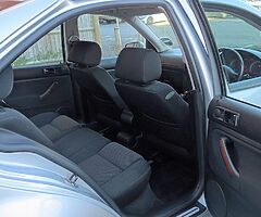 2006 Volkswagen Bora Sport PD130 - Image 8/10
