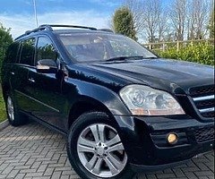 Mercedes Benz gl-class 4-magic 7 seater