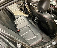 2012 BMW Series 3 - Image 3/10