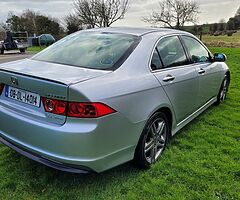 08 Honda Accord Sports Edition . - Image 5/8